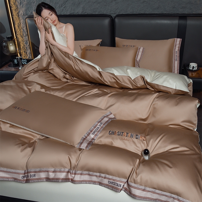 91家纺网 家纺一手货源 找家纺 瑞驰家纺 2025新款长绒棉纯棉绣花四件套-莱桉系列 莱桉-驼褐