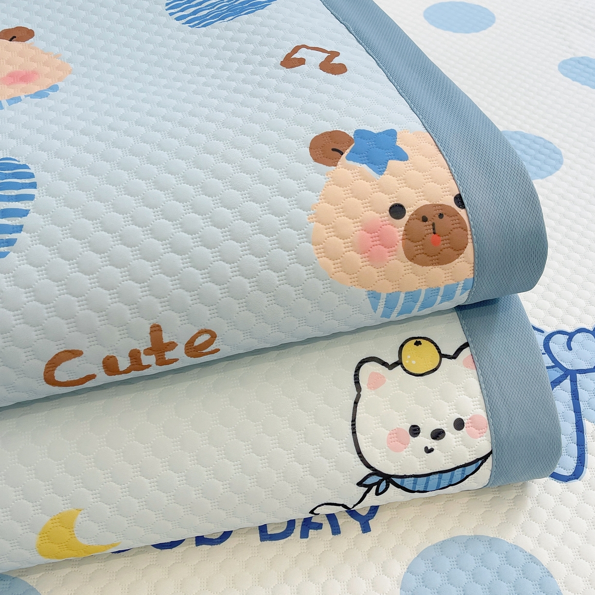 91家纺网 家纺一手货源 找家纺 （总）喜居 2025新款A类印花凉感豆豆三明治复合款凉席席子