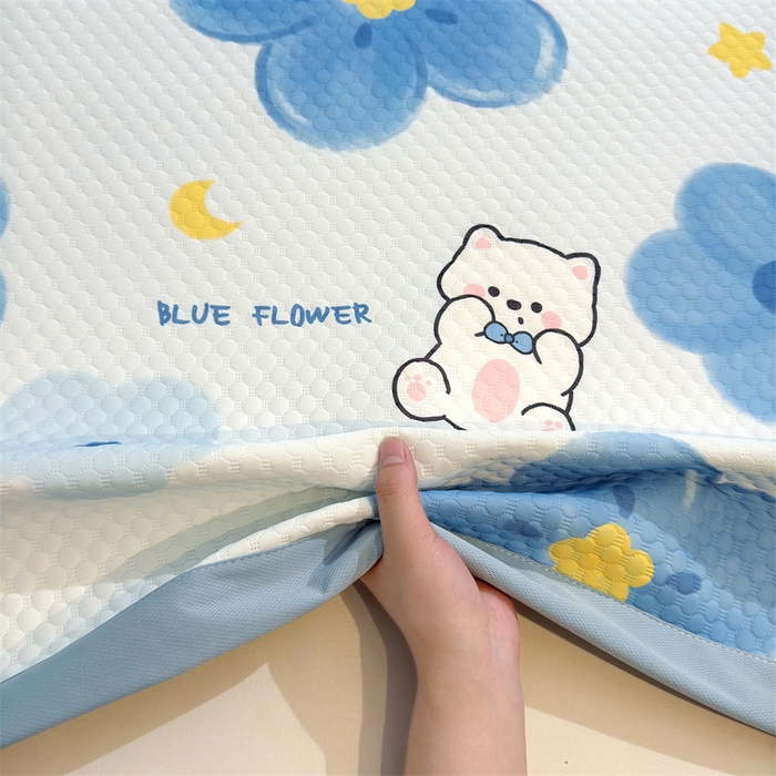 91家纺网 家纺一手货源 找家纺 喜居 2025新款A类印花凉感豆豆三明治复合款凉席席子 三明治复合款-蓝喵儿