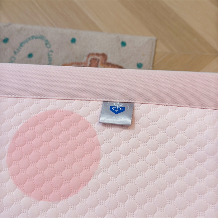 91家纺网 家纺一手货源 找家纺 喜居 2025新款A类印花凉感豆豆三明治复合款凉席席子 三明治复合款-微笑粉