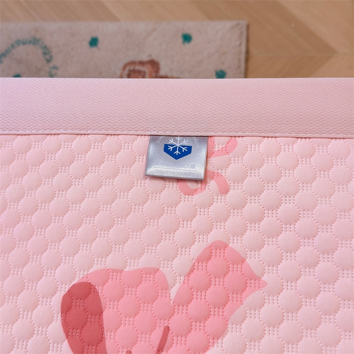 91家纺网 家纺一手货源 找家纺 喜居 2025新款A类印花凉感豆豆三明治复合款凉席席子 三明治复合款-粉色之恋