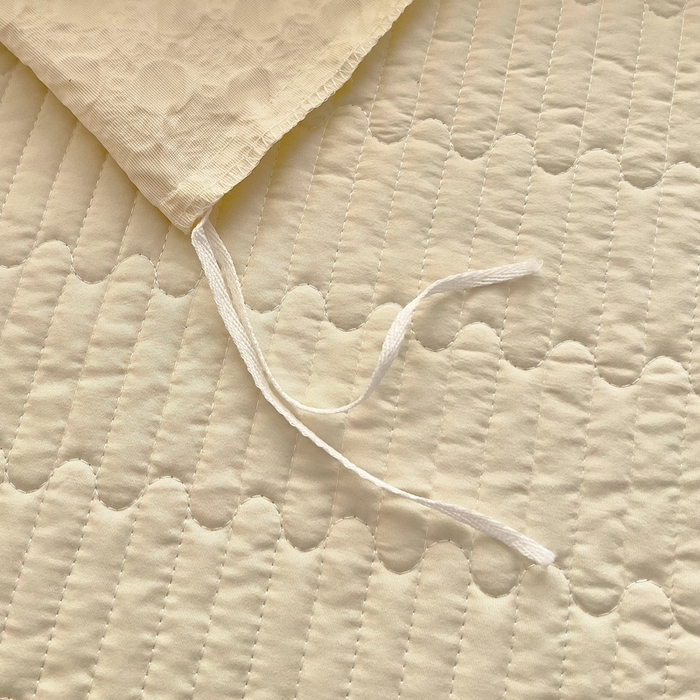 91家纺网 家纺一手货源 找家纺 畅畅家纺 2025新款时尚柔软水洗棉床盖被套四件套 米白