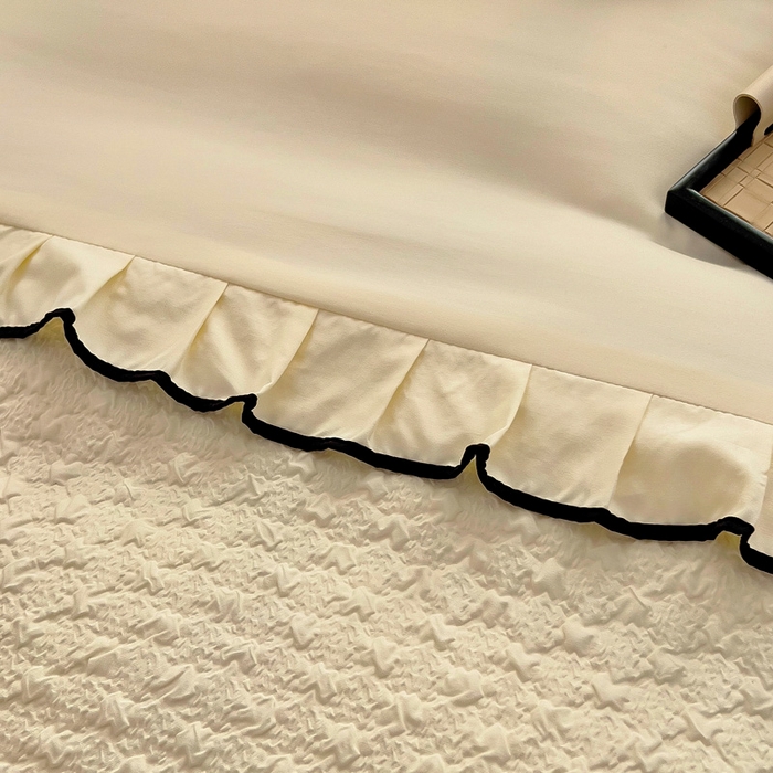 91家纺网 家纺一手货源 找家纺 畅畅家纺 2025新款春夏A类法式公主风夏被夏凉被空调被四件套-爱丽莎 爱丽莎米白