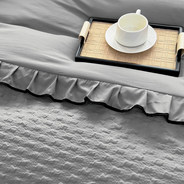 91家纺网 家纺一手货源 找家纺 畅畅家纺 2025新款春夏A类法式公主风夏被夏凉被空调被四件套-爱丽莎 爱丽莎绅士灰