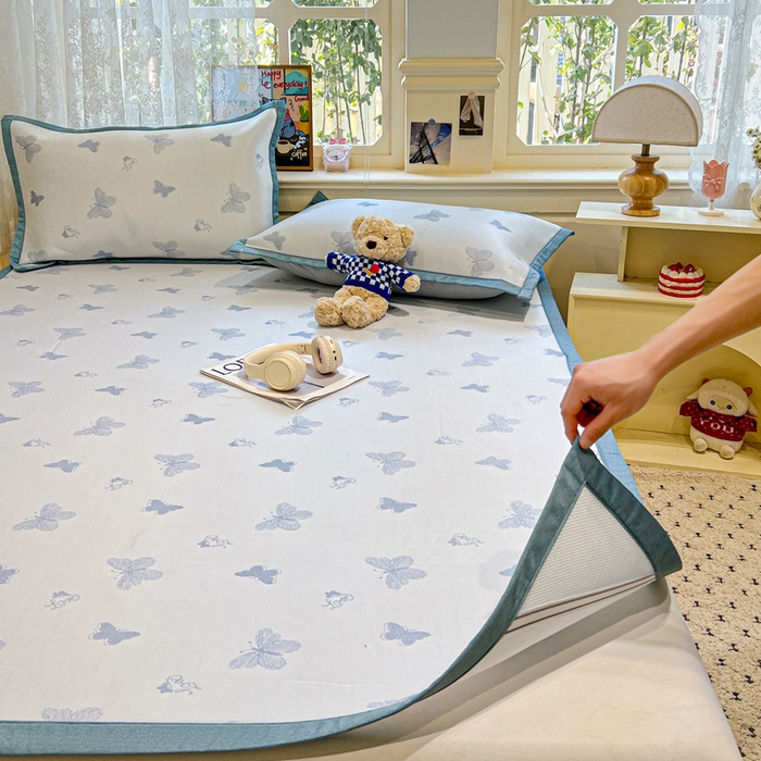 91家纺网 家纺一手货源 找家纺 2025新款A类高分子色织提花软凉席（平铺床席款） 蝶舞兰