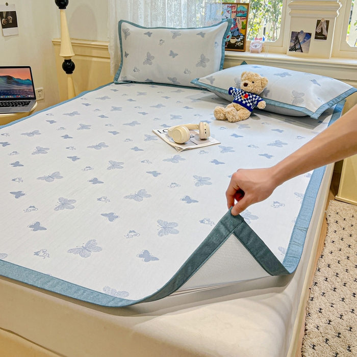 91家纺网 家纺一手货源 找家纺 2025新款A类高分子色织提花软凉席（平铺床席款） 蝶舞兰