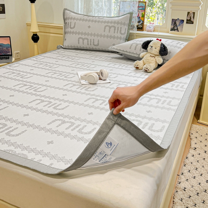 91家纺网 家纺一手货源 找家纺 2025新款A类高分子色织提花软凉席（平铺床席款） 格蕾女孩