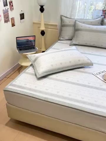 91家纺网 家纺一手货源 找家纺 2025新款A类高分子色织提花软凉席（平铺床席款） 西西里