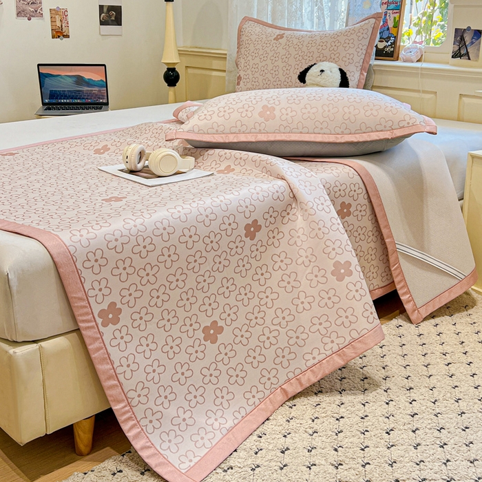 91家纺网 家纺一手货源 找家纺 2025新款A类高分子色织提花软凉席（平铺床席款） 小美满粉