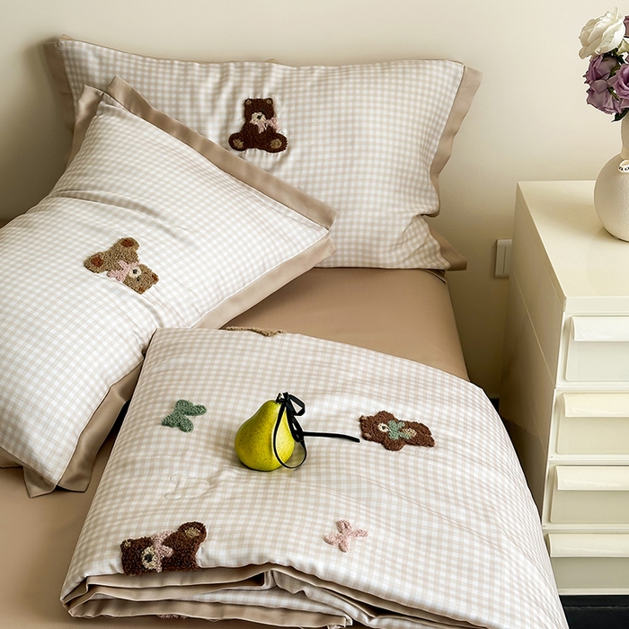 FORTWO家纺原创设计（FOR TWO家纺） 2025新款60S兰精天丝断角款格子毛巾绣夏被夏凉被空调被 小熊派对