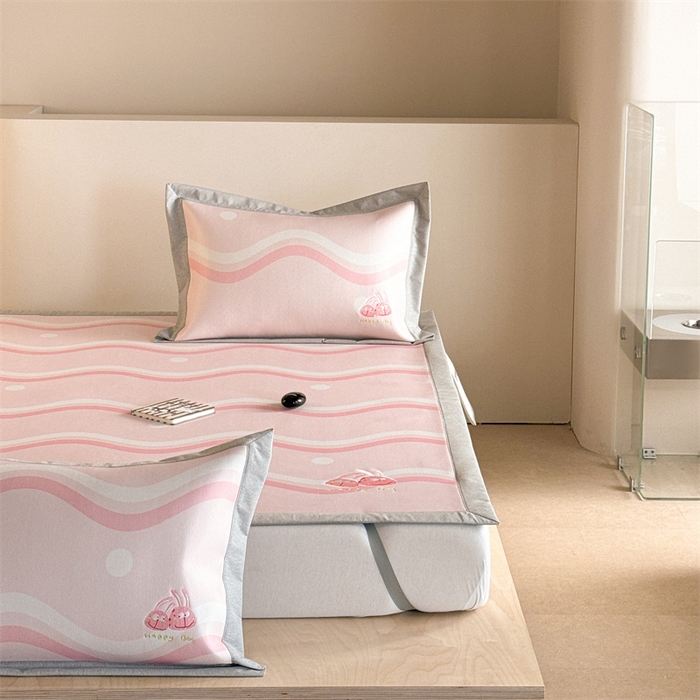 91家纺网 家纺一手货源 找家纺 Sweet dreams甜梦 2025新款母婴级7A抗菌养生冰藤席席子凉席-影棚2床席款 波浪调皮兔