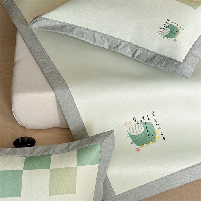 91家纺网 家纺一手货源 找家纺 Sweet dreams甜梦 2025新款母婴级7A抗菌养生冰藤席席子凉席-影棚2床席款 格子恐龙