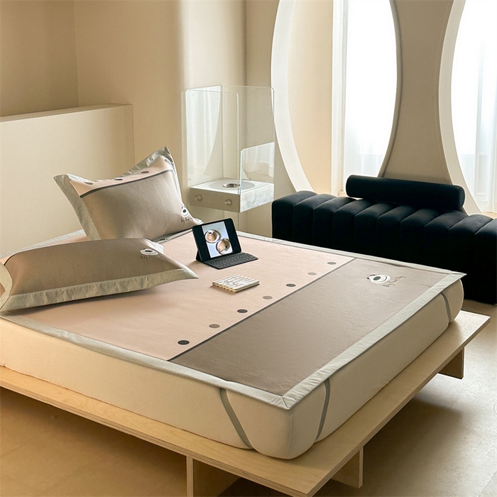 91家纺网 家纺一手货源 找家纺 Sweet dreams甜梦 2025新款母婴级7A抗菌养生冰藤席席子凉席-影棚2床席款 可爱狗狗