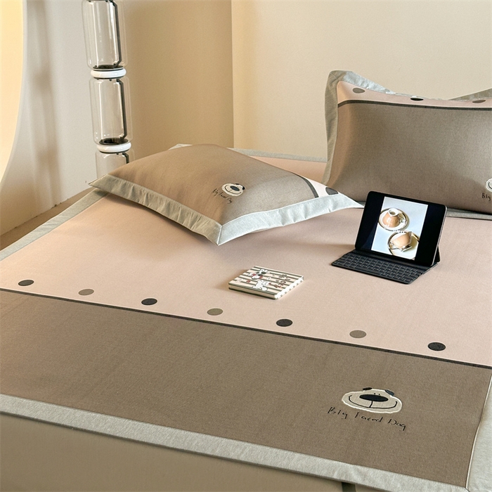 91家纺网 家纺一手货源 找家纺 Sweet dreams甜梦 2025新款母婴级7A抗菌养生冰藤席席子凉席-影棚2床席款 可爱狗狗