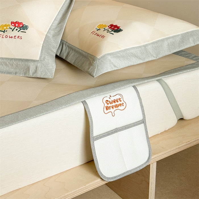 91家纺网 家纺一手货源 找家纺 Sweet dreams甜梦 2025新款母婴级7A抗菌养生冰藤席席子凉席-影棚2床席款 菱格小花朵