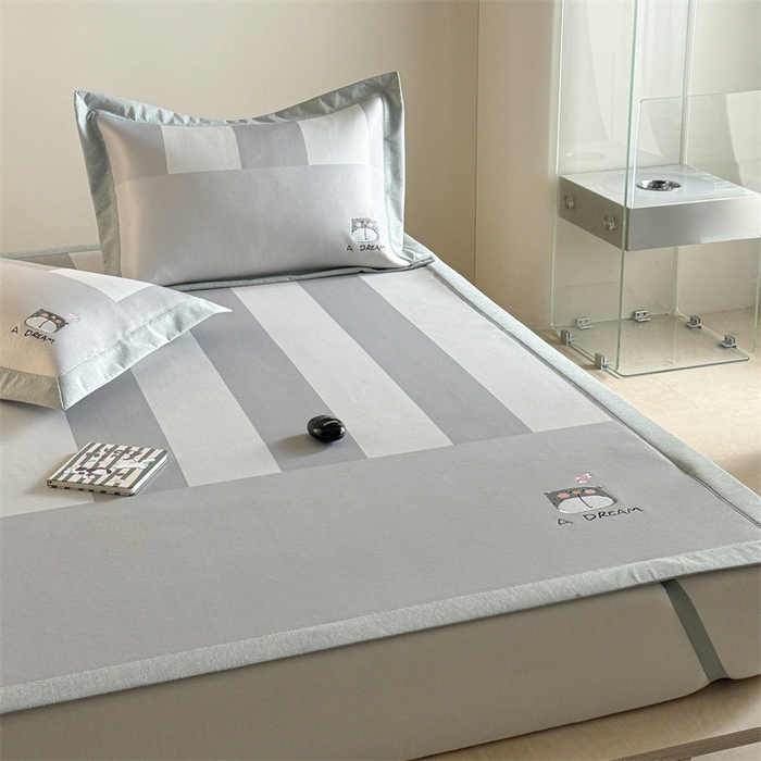 91家纺网 家纺一手货源 找家纺 Sweet dreams甜梦 2025新款母婴级7A抗菌养生冰藤席席子凉席-影棚2床席款 美梦熊