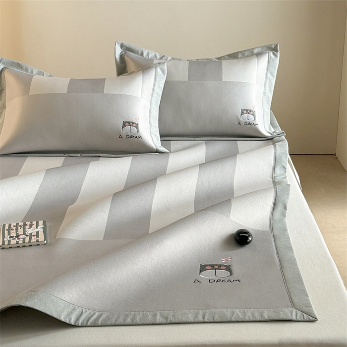 91家纺网 家纺一手货源 找家纺 Sweet dreams甜梦 2025新款母婴级7A抗菌养生冰藤席席子凉席-影棚2床席款 美梦熊