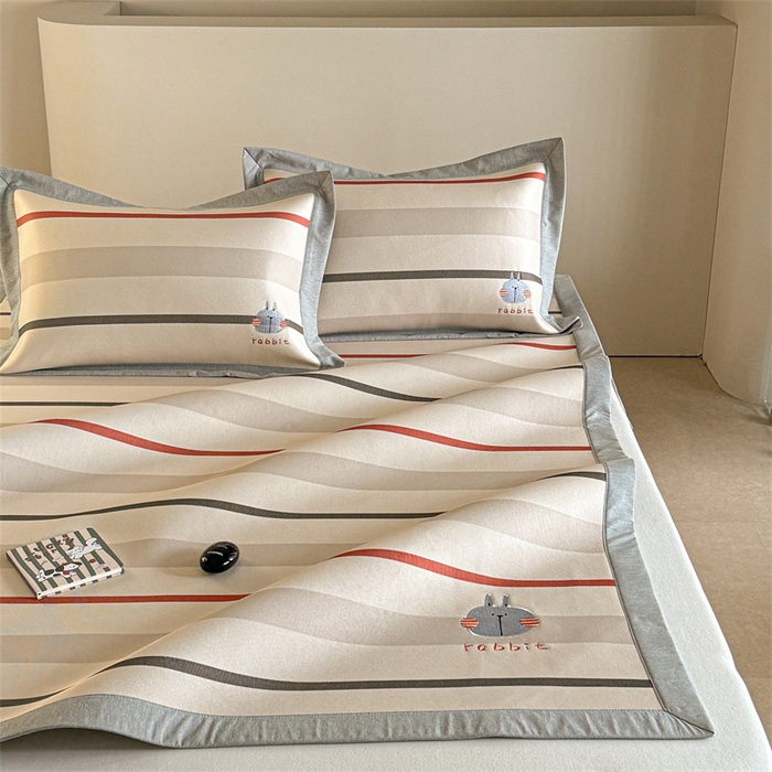 91家纺网 家纺一手货源 找家纺 Sweet dreams甜梦 2025新款母婴级7A抗菌养生冰藤席席子凉席-影棚2床席款 条纹小兔