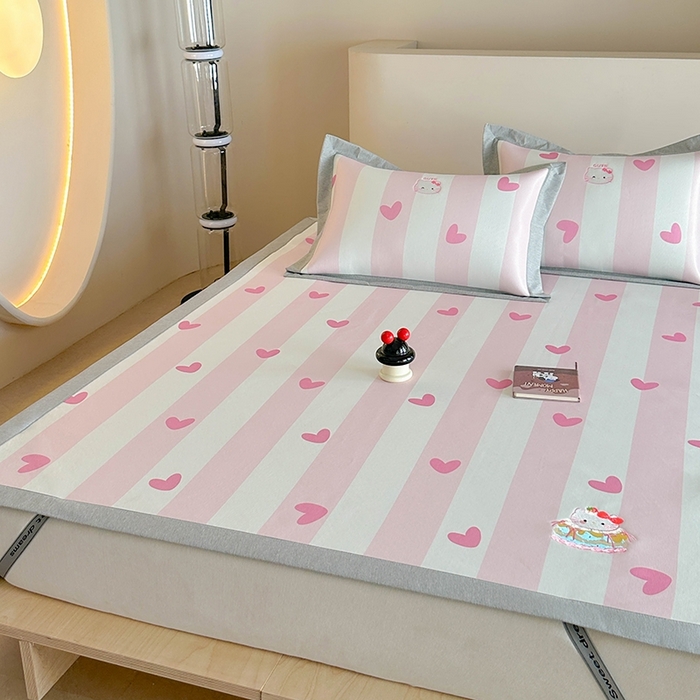 91家纺网 家纺一手货源 找家纺 Sweet dreams甜梦 2025新款母婴级7A抗菌养生冰藤席席子凉席-影棚2床席款 蛋糕猫猫