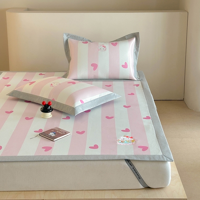 91家纺网 家纺一手货源 找家纺 Sweet dreams甜梦 2025新款母婴级7A抗菌养生冰藤席席子凉席-影棚2床席款 蛋糕猫猫