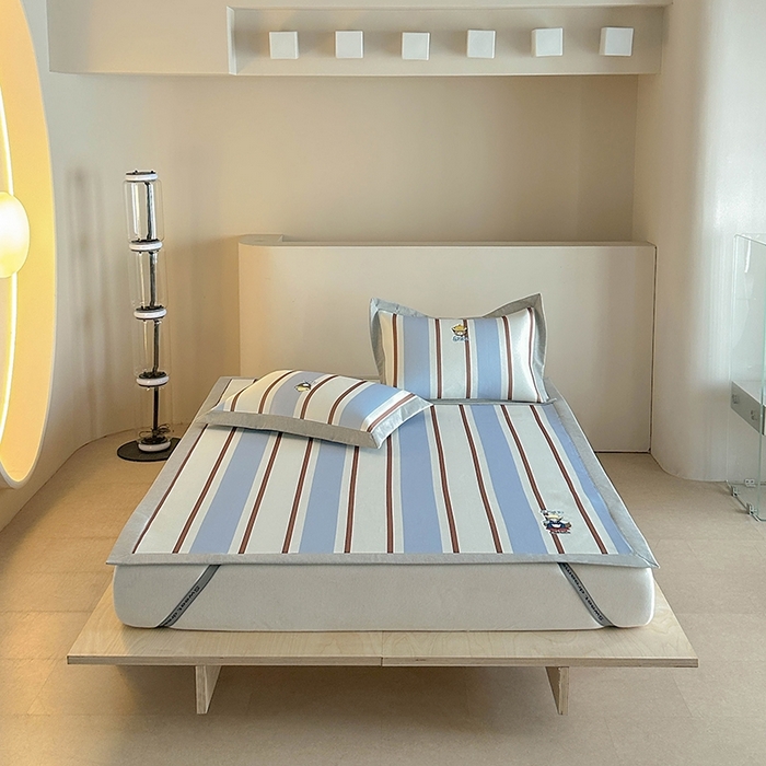 91家纺网 家纺一手货源 找家纺 Sweet dreams甜梦 2025新款母婴级7A抗菌养生冰藤席席子凉席-影棚2床席款 酷酷熊