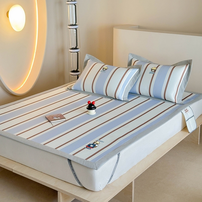 91家纺网 家纺一手货源 找家纺 Sweet dreams甜梦 2025新款母婴级7A抗菌养生冰藤席席子凉席-影棚2床席款 酷酷熊