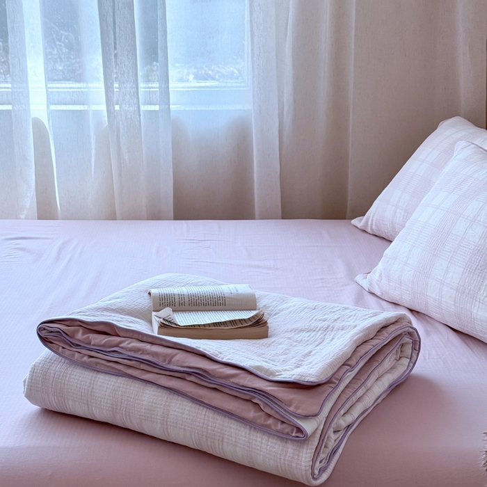 91家纺网 家纺一手货源 找家纺 山舍家居 2025春夏新款全棉提花时屿时空夏被夏凉被空调被夏被四件套 时屿时空-粉紫