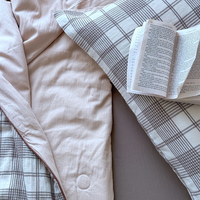 91家纺网 家纺一手货源 找家纺 山舍家居 2025春夏新款全棉提花时屿时空夏被夏凉被空调被夏被四件套 时屿时空-咖