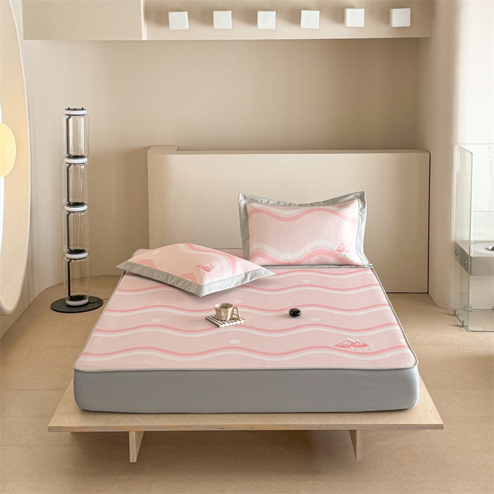 91家纺网 家纺一手货源 找家纺 Sweet dreams甜梦 2025新款母婴级7A抗菌养生冰藤席席子凉席-影棚2床笠款 波浪调皮兔