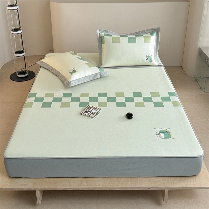 91家纺网 家纺一手货源 找家纺 Sweet dreams甜梦 2025新款母婴级7A抗菌养生冰藤席席子凉席-影棚2床笠款 格子恐龙