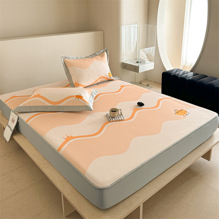 91家纺网 家纺一手货源 找家纺 Sweet dreams甜梦 2025新款母婴级7A抗菌养生冰藤席席子凉席-影棚2床笠款 皇冠橘子猫