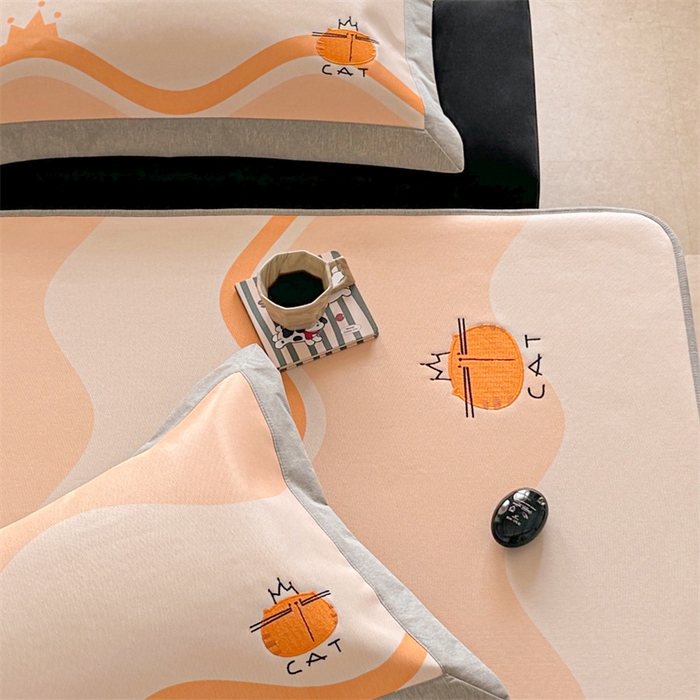 91家纺网 家纺一手货源 找家纺 Sweet dreams甜梦 2025新款母婴级7A抗菌养生冰藤席席子凉席-影棚2床笠款 皇冠橘子猫