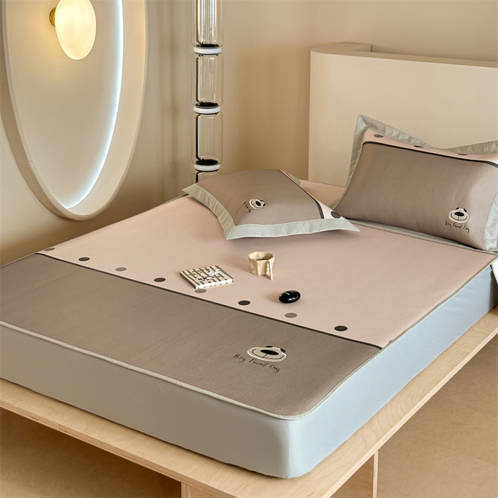 91家纺网 家纺一手货源 找家纺 Sweet dreams甜梦 2025新款母婴级7A抗菌养生冰藤席席子凉席-影棚2床笠款 可爱狗狗