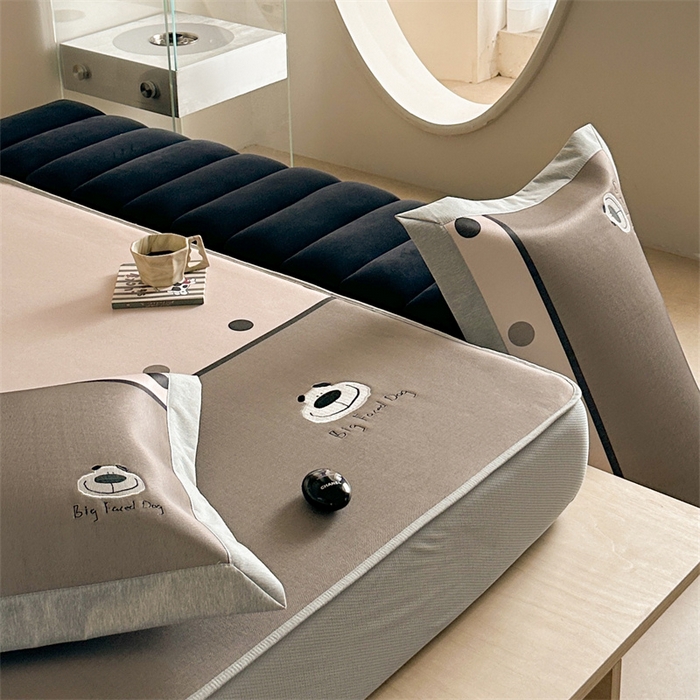 91家纺网 家纺一手货源 找家纺 Sweet dreams甜梦 2025新款母婴级7A抗菌养生冰藤席席子凉席-影棚2床笠款 可爱狗狗