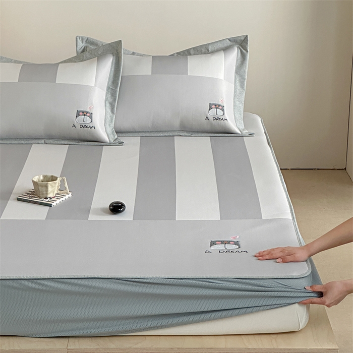 91家纺网 家纺一手货源 找家纺 Sweet dreams甜梦 2025新款母婴级7A抗菌养生冰藤席席子凉席-影棚2床笠款 美梦熊