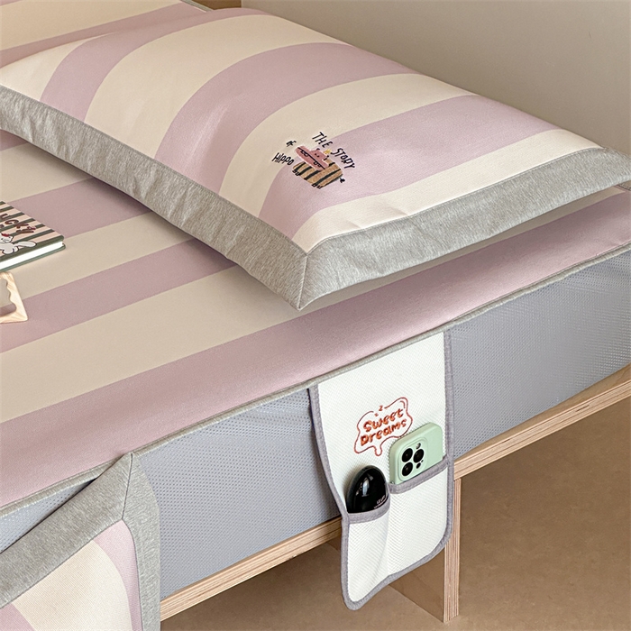 91家纺网 家纺一手货源 找家纺 Sweet dreams甜梦 2025新款母婴级7A抗菌养生冰藤席席子凉席-影棚2床笠款 紫色小河马