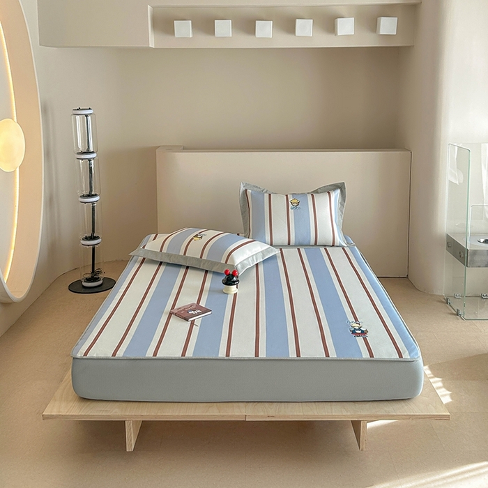 91家纺网 家纺一手货源 找家纺 Sweet dreams甜梦 2025新款母婴级7A抗菌养生冰藤席席子凉席-影棚2床笠款 酷酷熊