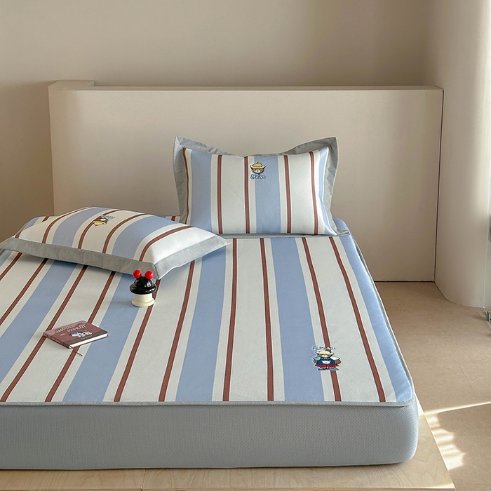 91家纺网 家纺一手货源 找家纺 Sweet dreams甜梦 2025新款母婴级7A抗菌养生冰藤席席子凉席-影棚2床笠款 酷酷熊