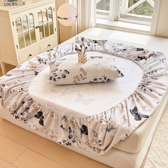 91家纺网 家纺一手货源 找家纺 韩巢家纺 2025新款全棉纯棉田园小清新花卉老粗布席子凉席夏季凉席席子床笠款床套 花蝶纷飞