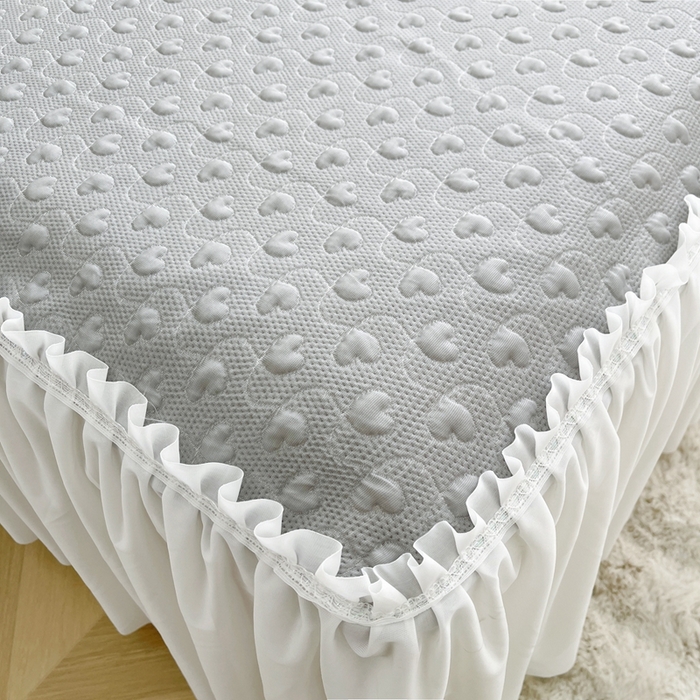 91家纺网 家纺一手货源 找家纺 怡源梦 2025新款A类高分子凉感凉席床裙款-心动系列 灰色