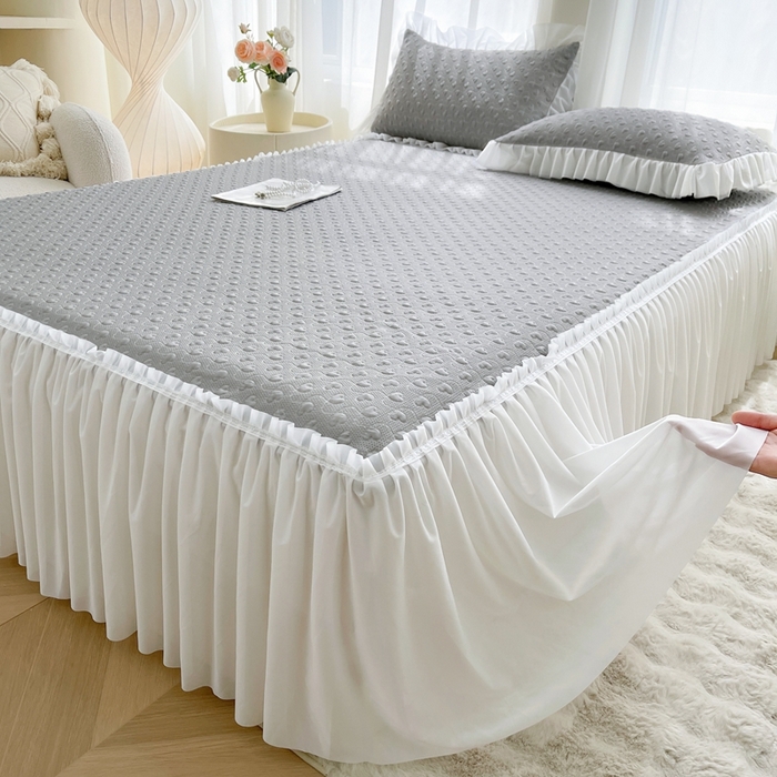 91家纺网 家纺一手货源 找家纺 怡源梦 2025新款A类高分子凉感凉席床裙款-心动系列 灰色