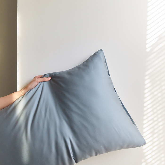 91家纺网 家纺一手货源 找家纺 咏绒家纺工厂店 2025新款60S奥地利兰精天丝轻奢四件套系列（风格二） 灰蓝色-冰川灰