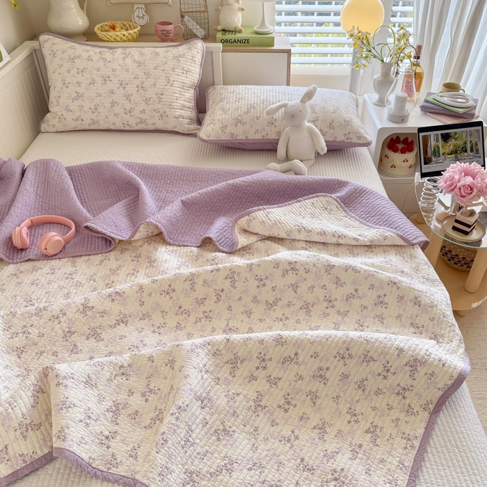 91家纺网 家纺一手货源 找家纺 茉夕家纺 2025新款新疆棉花水洗床盖 春风里-紫