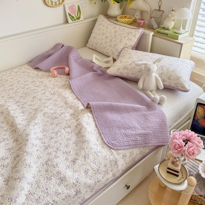 91家纺网 家纺一手货源 找家纺 茉夕家纺 2025新款新疆棉花水洗床盖 春风里-紫