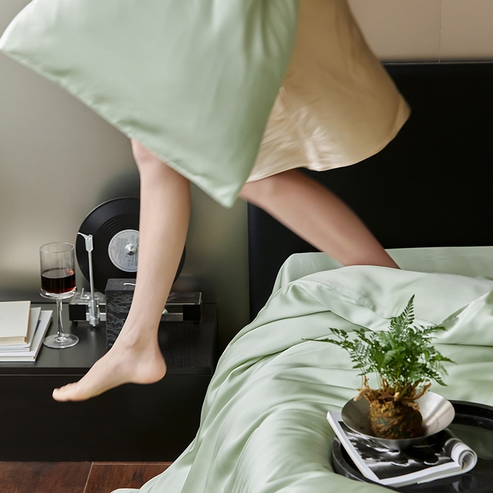 91家纺网 家纺一手货源 找家纺 咏绒家纺工厂店 2025新款60S奥地利兰精天丝轻奢四件套系列（风格二） 嫩芽绿