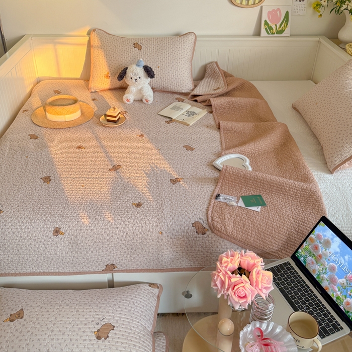 91家纺网 家纺一手货源 找家纺 茉夕家纺 2025新款新疆棉花水洗床盖 调皮巴拉