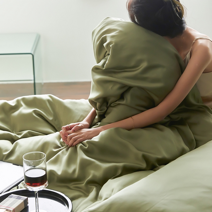 91家纺网 家纺一手货源 找家纺 咏绒家纺工厂店 2025新款60S奥地利兰精天丝轻奢四件套系列（风格二） 欧芹绿