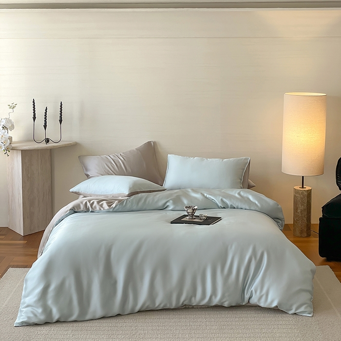 91家纺网 家纺一手货源 找家纺 咏绒家纺工厂店 2025新款60S奥地利兰精天丝轻奢系列（风格三） 映霜蓝-霜华银