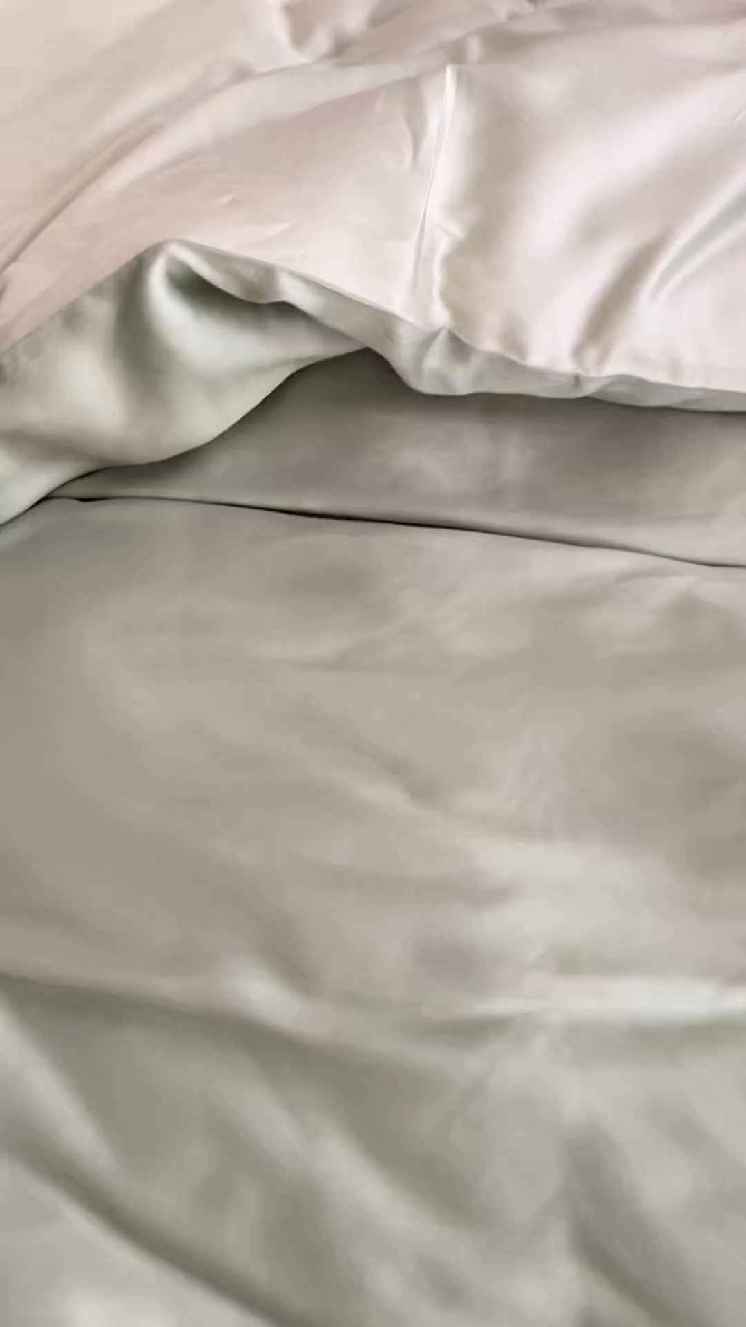 91家纺网 家纺一手货源 找家纺 咏绒家纺工厂店 2025新款60S奥地利兰精天丝轻奢四件套系列（风格二） 香奈儿绿-嫩叶绿