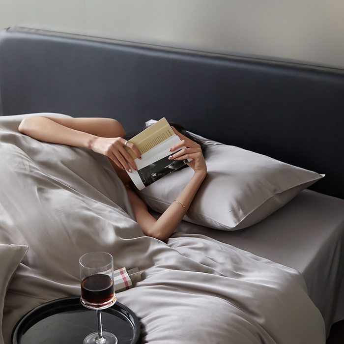 91家纺网 家纺一手货源 找家纺 咏绒家纺工厂店 2025新款60S奥地利兰精天丝轻奢四件套系列（风格二） 岩石灰